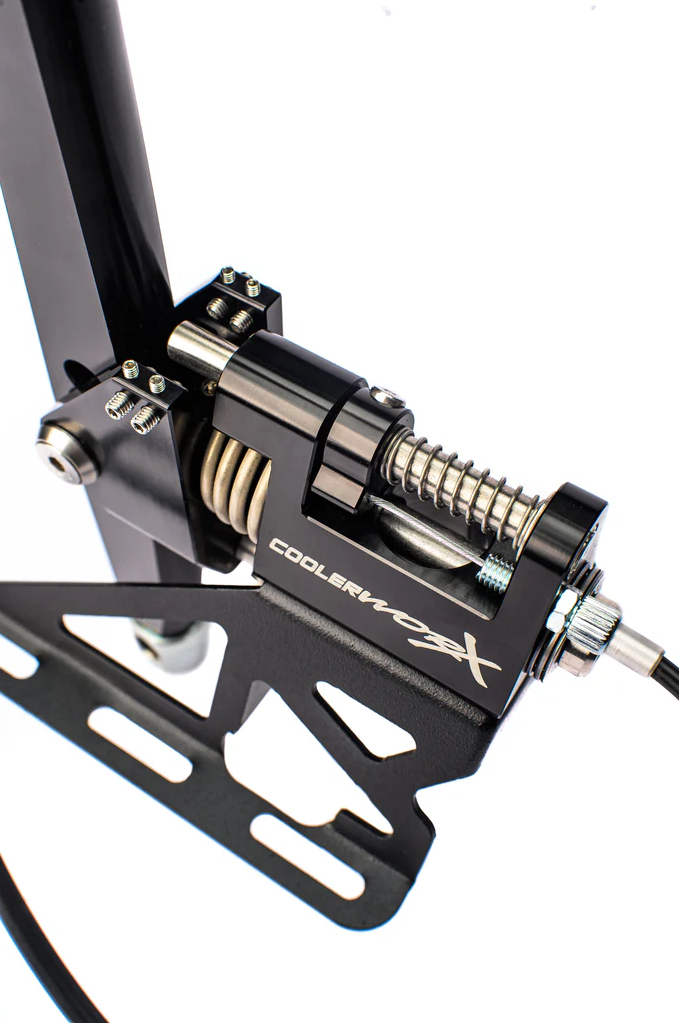 COOLERWORX | BMW E9x M3 / 3-series SHORT SHIFTER incl Direct fit kit and "Thermo guard knob"